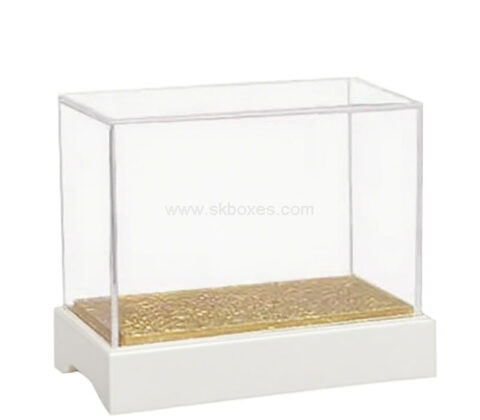 Custom acrylic miniatures display box with white base