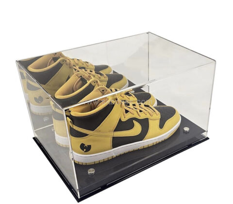 Custom acrylic deluxe shoe display case