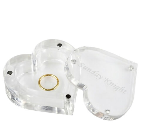 Custom acrylic heart shaped ring gift box